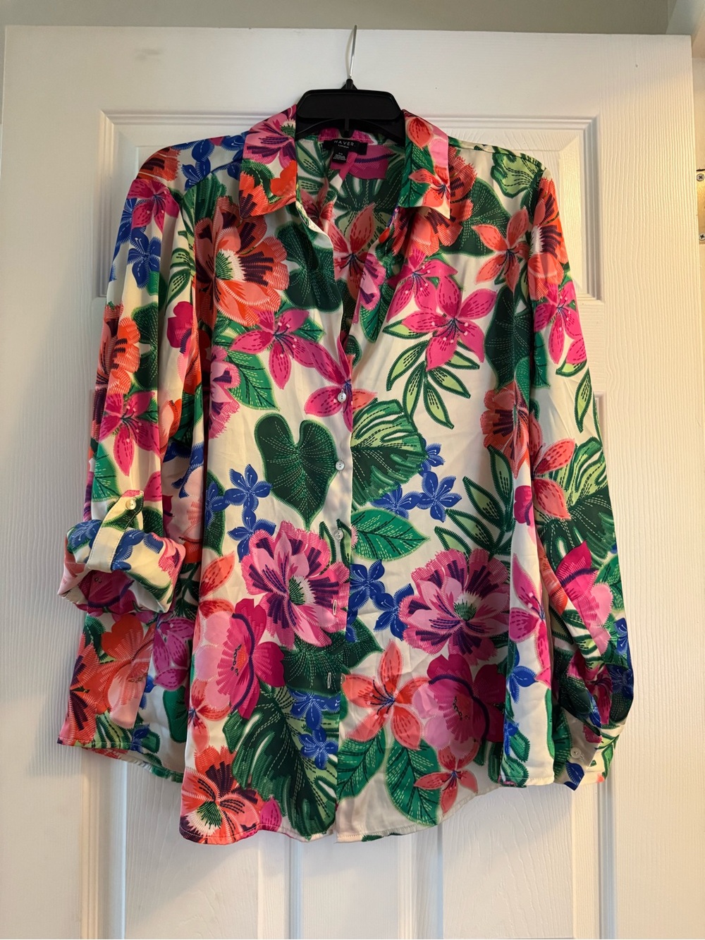 Bright Floral Button-Down Shirt in Pink & Green